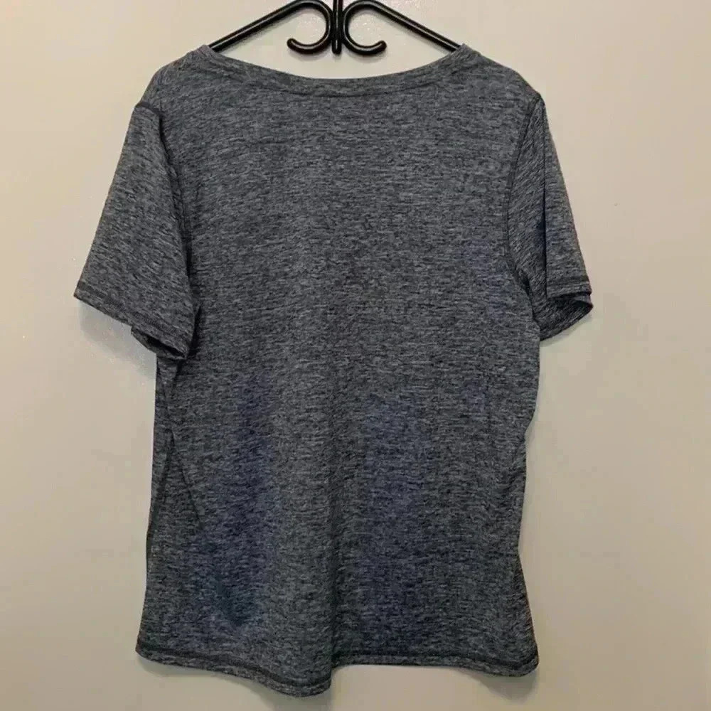 Ideology  VNeck Performance T shirt, Light Grey, Shortsleeved, Stretch - Picture 2 of 3